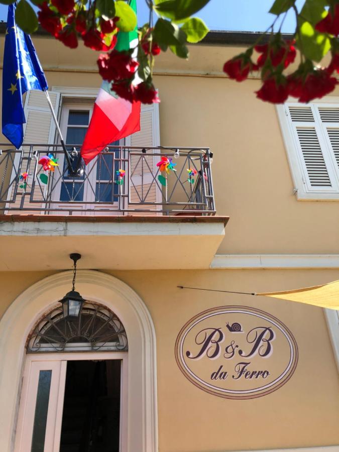 B & B Da Ferro Massarosa Exterior photo