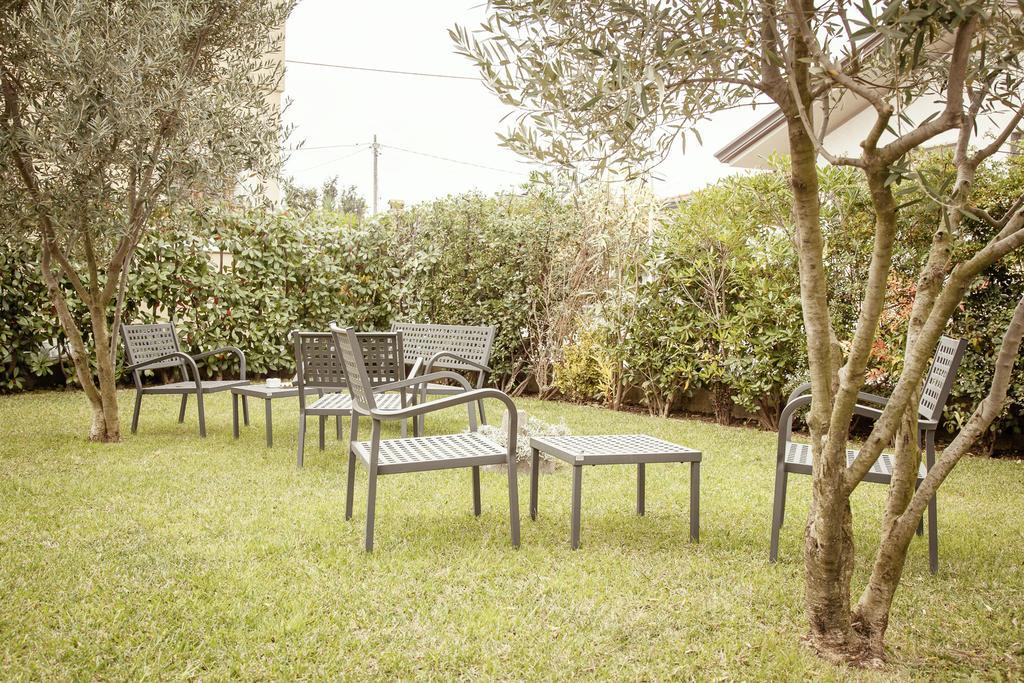 B & B Da Ferro Massarosa Exterior photo