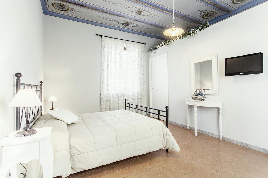 B & B Da Ferro Massarosa Exterior photo